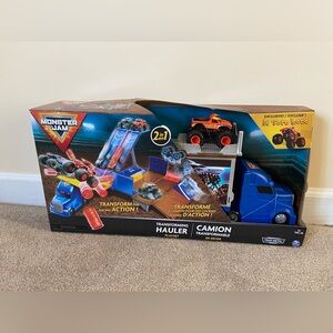 Monster Trucks Transforming Hauler Playset - Blue and Orange
